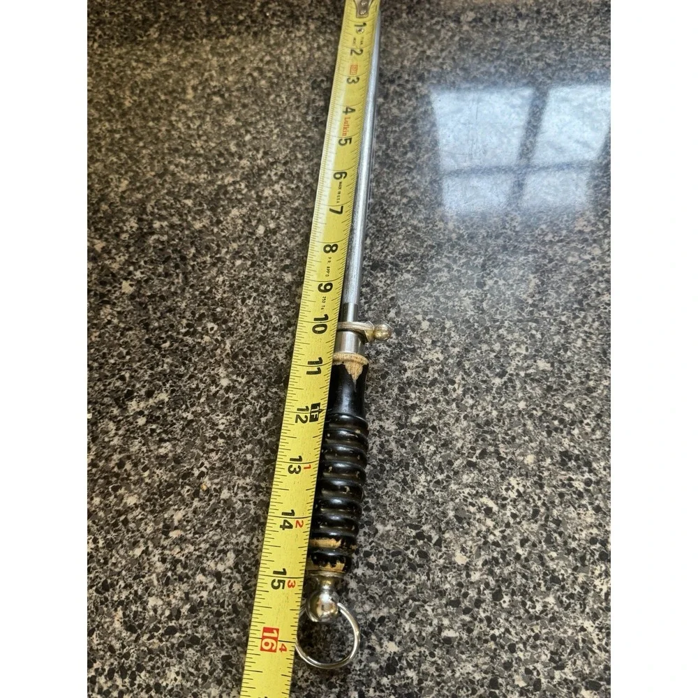 The Unbranded Brand ref101